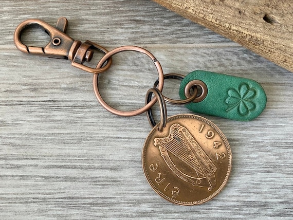 St. Patrick’s day, 1942 Irish penny and leather shamrock tag keychain or clip