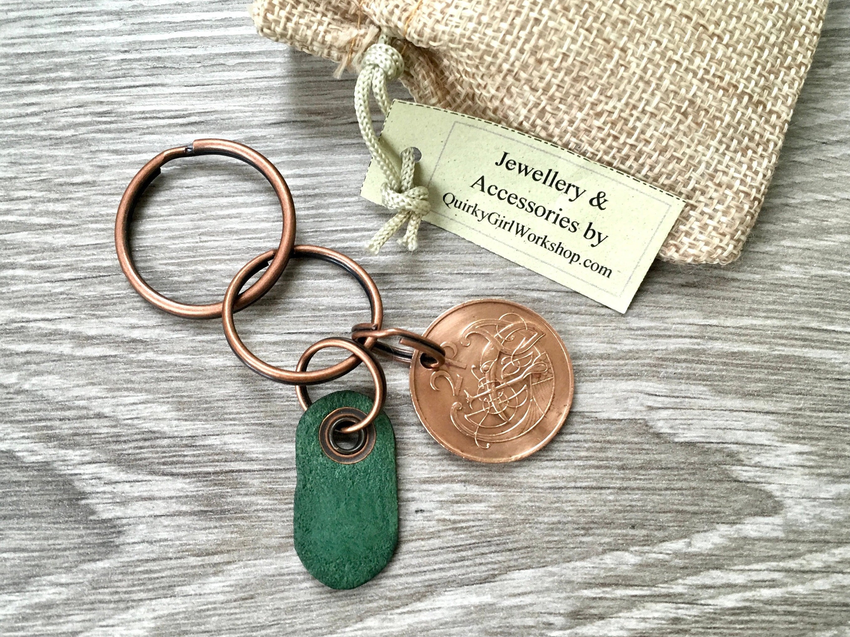 40th birthday gift 1980 Irish coin keychain, Celtic