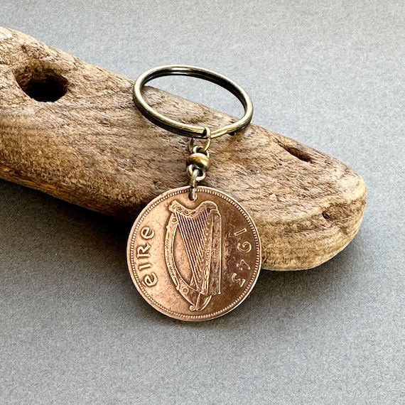 1943 Irish penny keyring, keychain, a perfect 81st birthday gift, 81 year old coin from Ireland