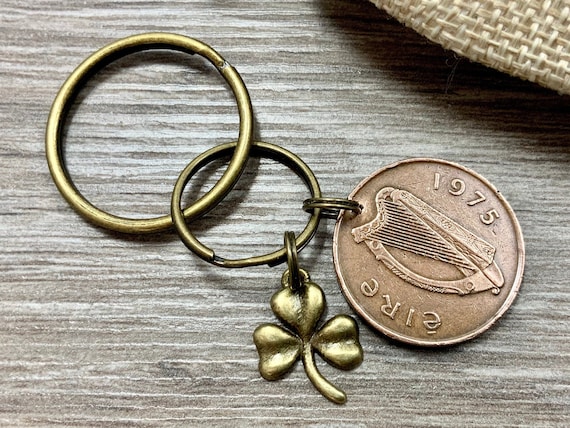 1975 Irish coin and shamrock keyring, keychain or clip, a perfect lucky charm