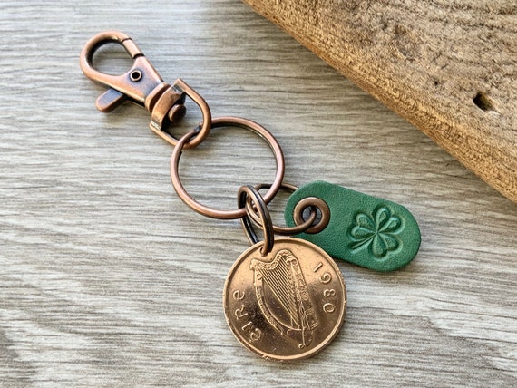 1980 Irish coin and shamrock keychain, keyring or clip Ireland key fob, 44th birthday gift or Anniversary present for a man or woman