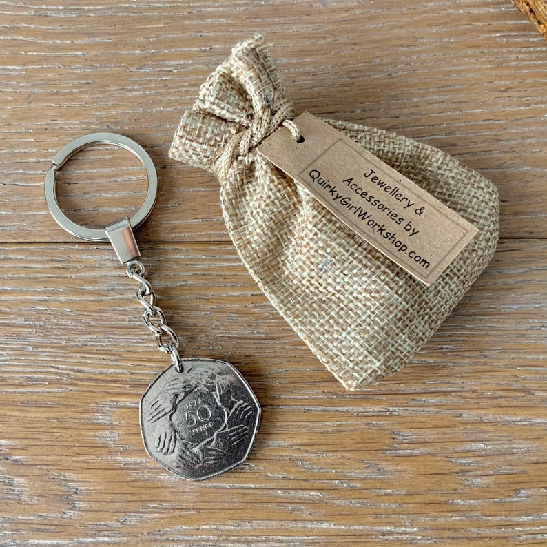 1973 ring of hands UK 50p coin keyring, keychain, or clip, British fifty pence coin 51st birthday or anniversary gift image 6