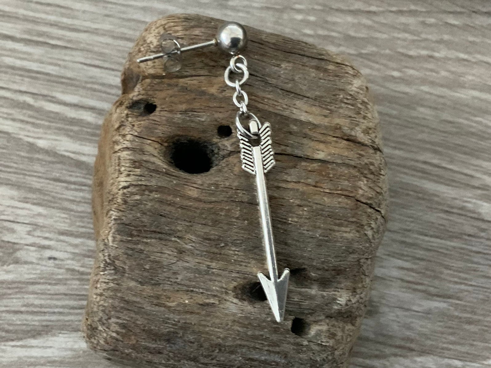 Arrow earring, stud post earring, available as a single earring or a