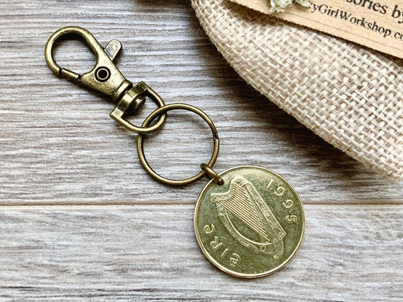 1995 Irish hunter horse coin keyring clip, Ireland 20p coin, choose coin year for a perfect anniversary or birthday gift