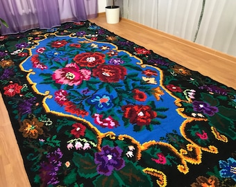 Handwoven Bessarabian Kilim Rug, Floral Wool Carpet (376 x 171 cm)