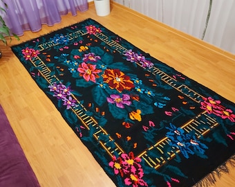 Vintage Floral Kilim Rug, Handwoven Wool Bessarabian Rug (293 x 131 cm)