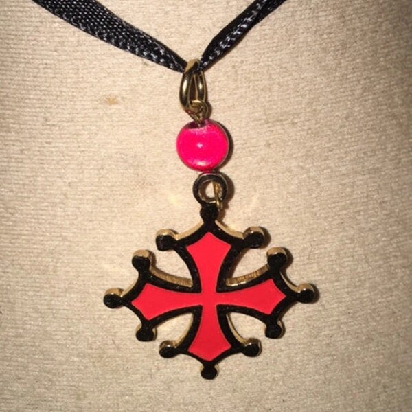 pendentif croix occitane émaillé rouge