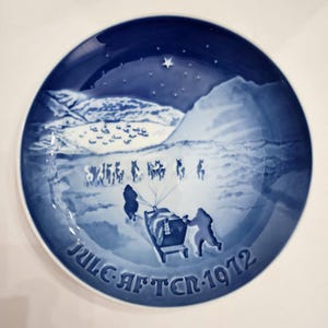Christmas in Greenland, 1972 Bing and Grondahl Copenhagen Porcelain Plate