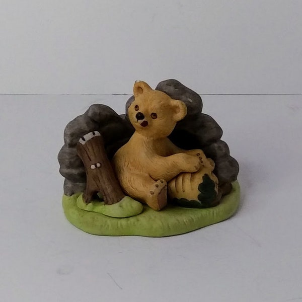 Woodland Surprises, BEAR, Jacqueline B Smith, Franklin Porcelain 1984