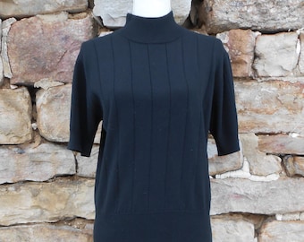 90s Mock Neck Pullover/Black Short Sleeve Top