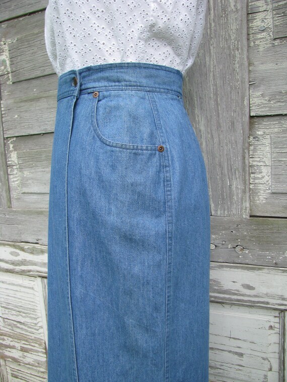 90s Denim Wrap Skirt/High Waist Midi skirt//29 wa… - image 6