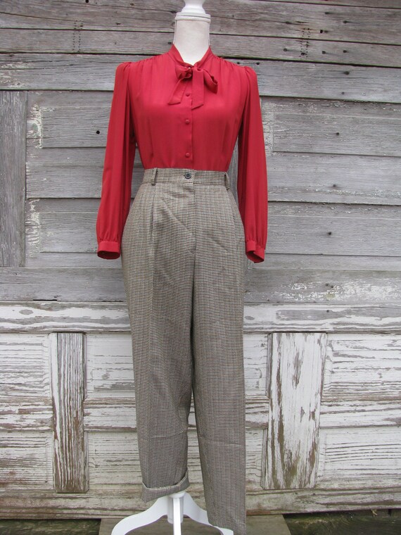 70s 80s Silk Secretary Blouse with neck tie/Rust … - image 3