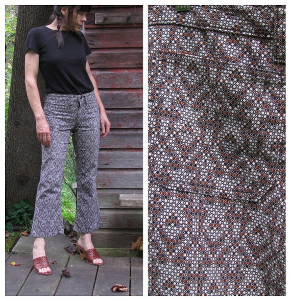 Vintage 70s Cotton Flared Bell Bottom Pants / 1970