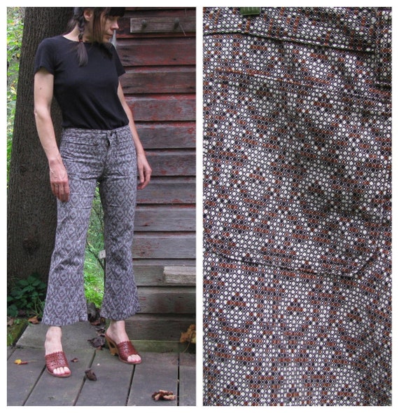 Vintage 70s Cotton Flared Bell Bottom Pants / 1970