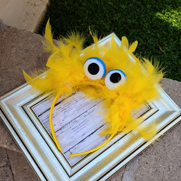 Yellow Bird Hair, Yellow Bird Headband, Yellow Bird Hat, Bird Feathers, Bird accessory, Bird Costume, Bird Face, Bird costume, Bird eyes