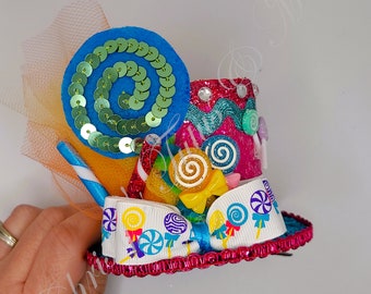 Candyland mini top hat/Candyland hair accessory/Candy Themed top hat/Candy outfit/Candy tutu/Candyland top hat/candyland costume/candy hat