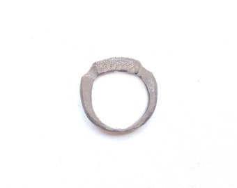 NEW ITEM - Sculpted & Stamped Sterling  Silver  Ring - Antique Roman Style - 5mm Thick - 14g