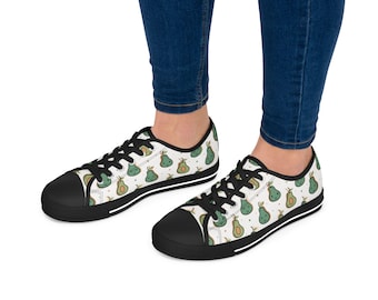 Cute Avocado Pattern Women's Low Top Sneakers | Green Fruit Print Shoes