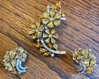 Crown Trifari 1950’s Alfred Philippe Brooch & Earrings Citrine Rhinestones