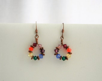 Evenwicht van uw centra van energie: koper/aluminium, swarovski kristal energie & evenwicht draad gewikkeld chakra hoop Earrings hoop earrings, yoga, meditatie