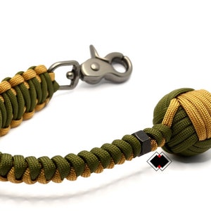 Llavero personalizable Monkey Fist de 1" - Paracord 550 verde OD y tostado - Hecho a mano en EE. UU.