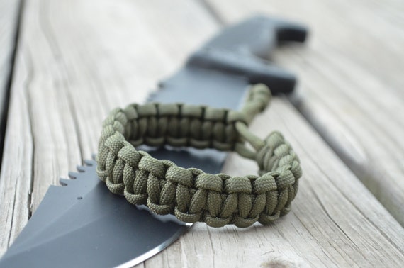 Paracord mad max style Survival Bracelet - OD GREEN