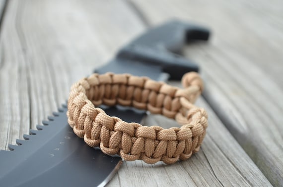 Paracord Survival Bracelet - mad max style TAN