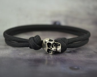 Skull Paracord Bracelet - Minimalist - Black