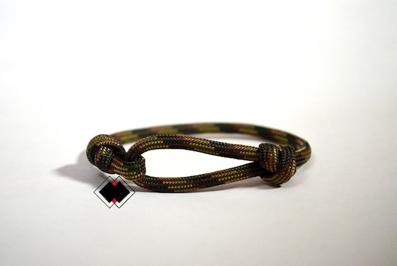 Friendship mad max style simple loop bracelet -  550 paracord bracelet - camouflage - handmade in USA