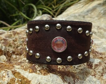 Bracciale rigido in pelle tempestato di strass/bracciale rigido in pelle riciclata/recuperato/bracciale rigido in pelle/bracciale da ragazza/bracciale da donna/bracciale rigido in pelle OOAK/C138