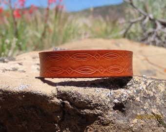 southwestern leather cuff/tooled leather bracelet/unisex cuff/brown leather cuff/leather cuff/rustic womans  mens cuff/C894