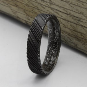 Damascus steel ring meteorite wedding band for men and woman black ring for men flat wedding band engagement unique ring size 3 to 16