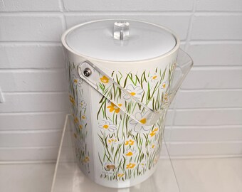 Vintage Daisy Flower Power Vinyl Ice Bucket by Gucki