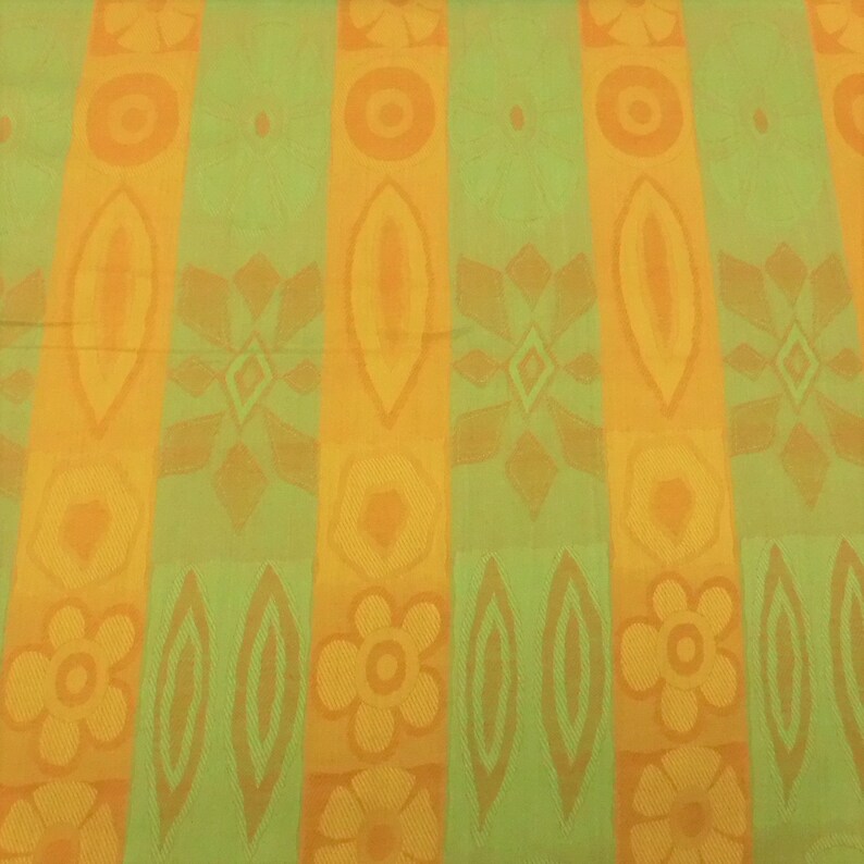 MCM Green /& Gold Brushed Cotton Remnant Fabric 44 W x 58 L