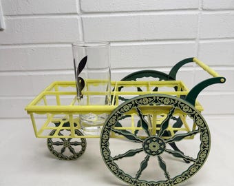 Vintage Mid Century Plastic Flower Cart Drink Caddy