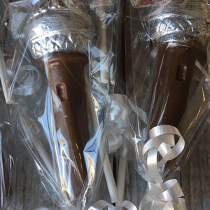 Microphone Chocolate Lollipops, 10 lollipops, Rock Star party, Music Bar Mitzvah, Diva Birthday Party, Sweet Sixteen, Dance Party,