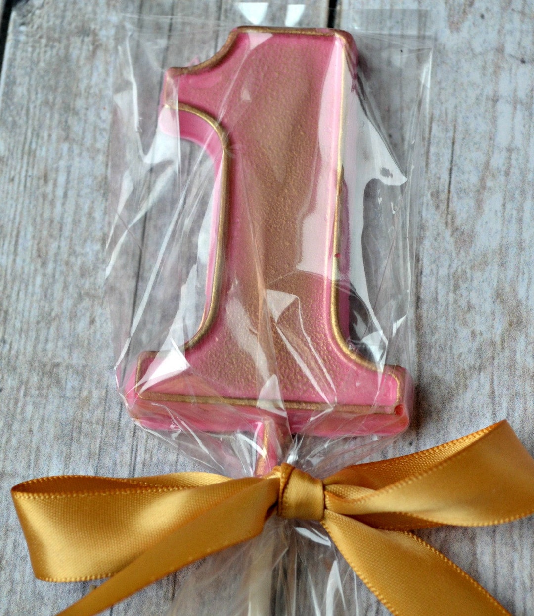 Pink and Gold Number One Chocolate Lollipops - Qty 10 - 1st Birthday ...