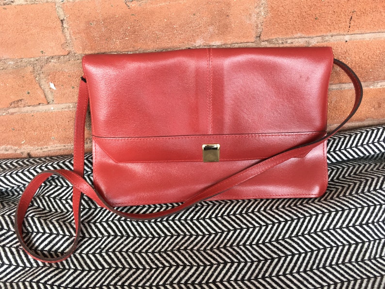 VINTAGE WOOLCO/WOOLWORTH Red Leather Purse by Giorgini | Etsy
