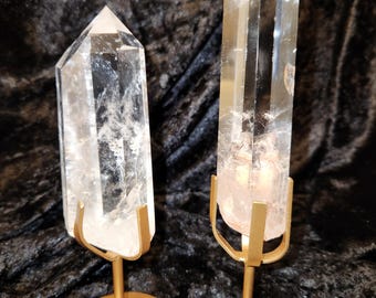 Punta alta de cristal de cuarzo transparente con soporte