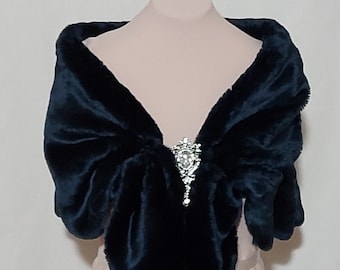 1 Dark blue winter Wedding Faux Fur , blue Capelet Bride's Cape,dark blue  faux fur