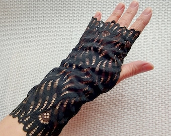 Black Lace Gloves   , Fingerless Lace Gloves, Wedding Lace Gloves, Costume Gloves, Bridesmaid Gift