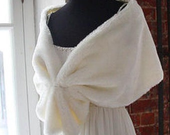 Faux fur shawl Bride's Cape Winter Wedding   Ivory faux fur chinchilla artificial fur