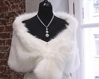 Faux fur shawl  Capelet Bride's Cape Winter Wedding   faux fur