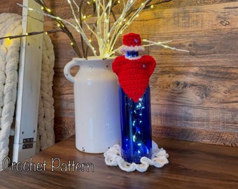 Patrón de crochet para funda de botella de vino "Sé mi Valentín"