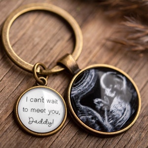 Personalized Ultrasound Photo Keychain, Pregnancy Gifts, Custom Daddy Keychain, Ultrasound Gifts, Fathers, Mothers Day Gift, New Dad Gift