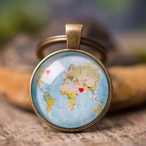 Personalized Long Distance Relationship Gift Keychain, Boyfriend Girlfriend Birthday Gift, Gift For Women, Friendship Best Friend Gift, C.1