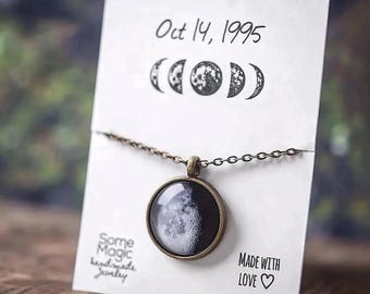 Personalized Moon Phase Necklace for Her Showing the Moon from Your Special Date - Meaningful Birthday or Anniversary Gift for Women, S-123