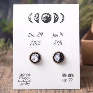 Orecchini personalizzati con fasi lunari, regalo di compleanno per donna, regalo per fidanzata, luna di nascita personalizzata, regalo di gioielli personalizzati, orecchini a bottone a forma di luna, AU.1