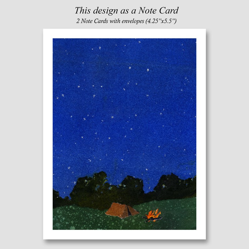 Puede incluir: Dos tarjetas de notas con sobres que presentan una ilustraci&oacute;n de acuarela de un cielo nocturno estrellado con una peque&ntilde;a tienda de campa&ntilde;a y una fogata en primer plano.