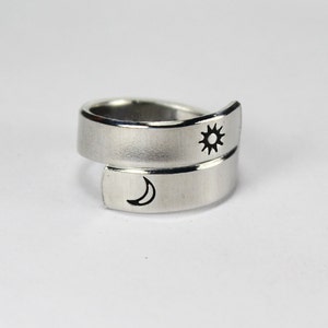 Sun and Moon Wrap Ring, With Personalized Message, Simple Twist Aluminum, Love And Friendship Matching Spiral Ring